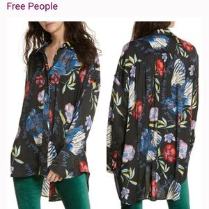 FREE PEOPLE Black Silk Scarf PrintedNights Floral High-Low Button Closure Blouse